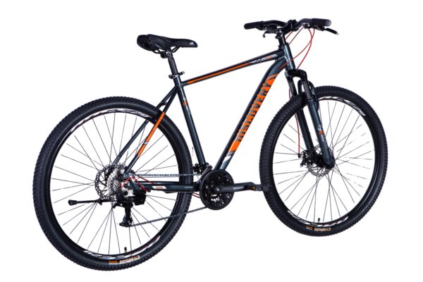 Fekete-narancs mountain bike oldalnézetből