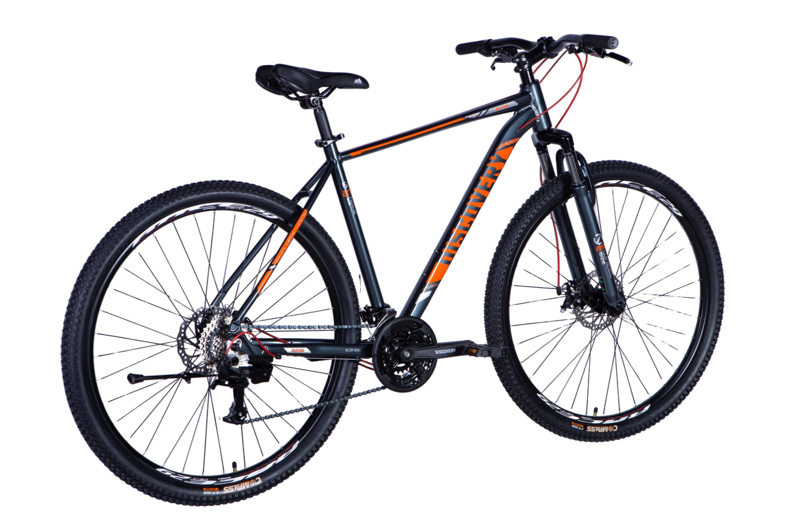 Fekete-narancs mountain bike oldalnézetből