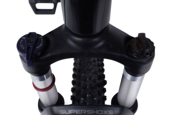 Kerékpár első villa beállításai